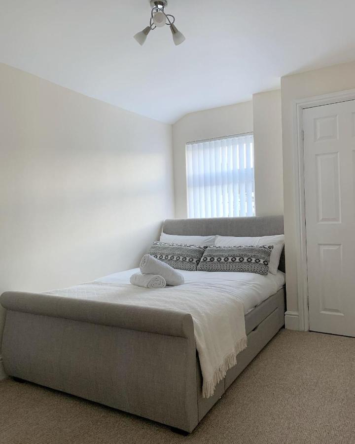 Cardiff Home 외부 사진